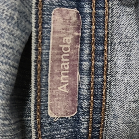 Gloria Vanderbilt Amanda Jean Size PETITE 14 Short - Picture 5 of 10